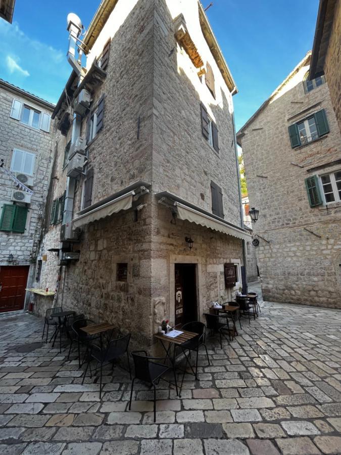 Guesthouse Athos Kotor Eksteriør billede