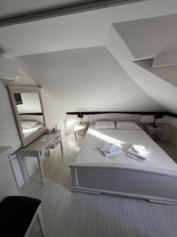 Guesthouse Athos Kotor Eksteriør billede